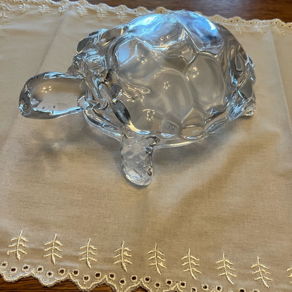 Glass Turtle - Picture 2 of 3